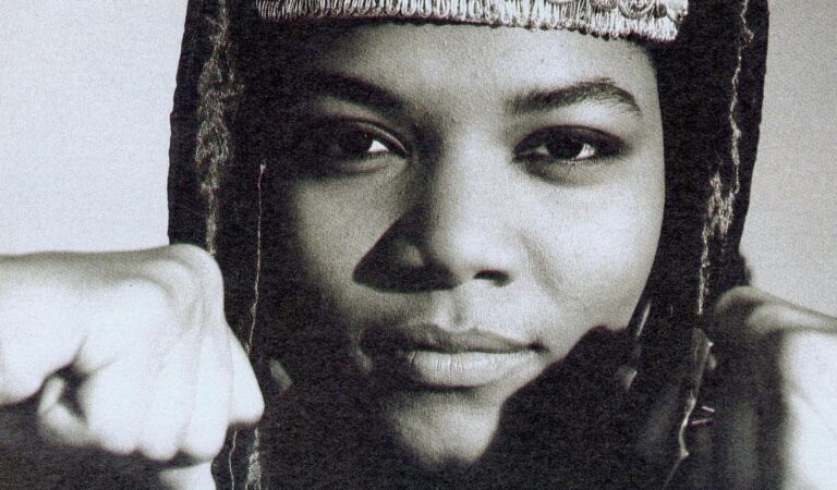 An Eclectic Pair: Queen Latifah ft. Monie Love – LADIES FIRST